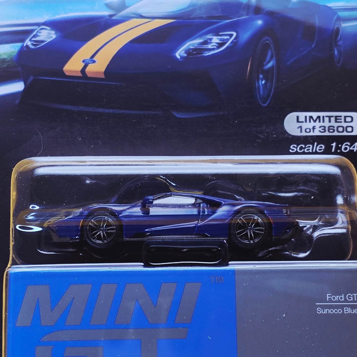 FORD GT SUNOCO BLUE