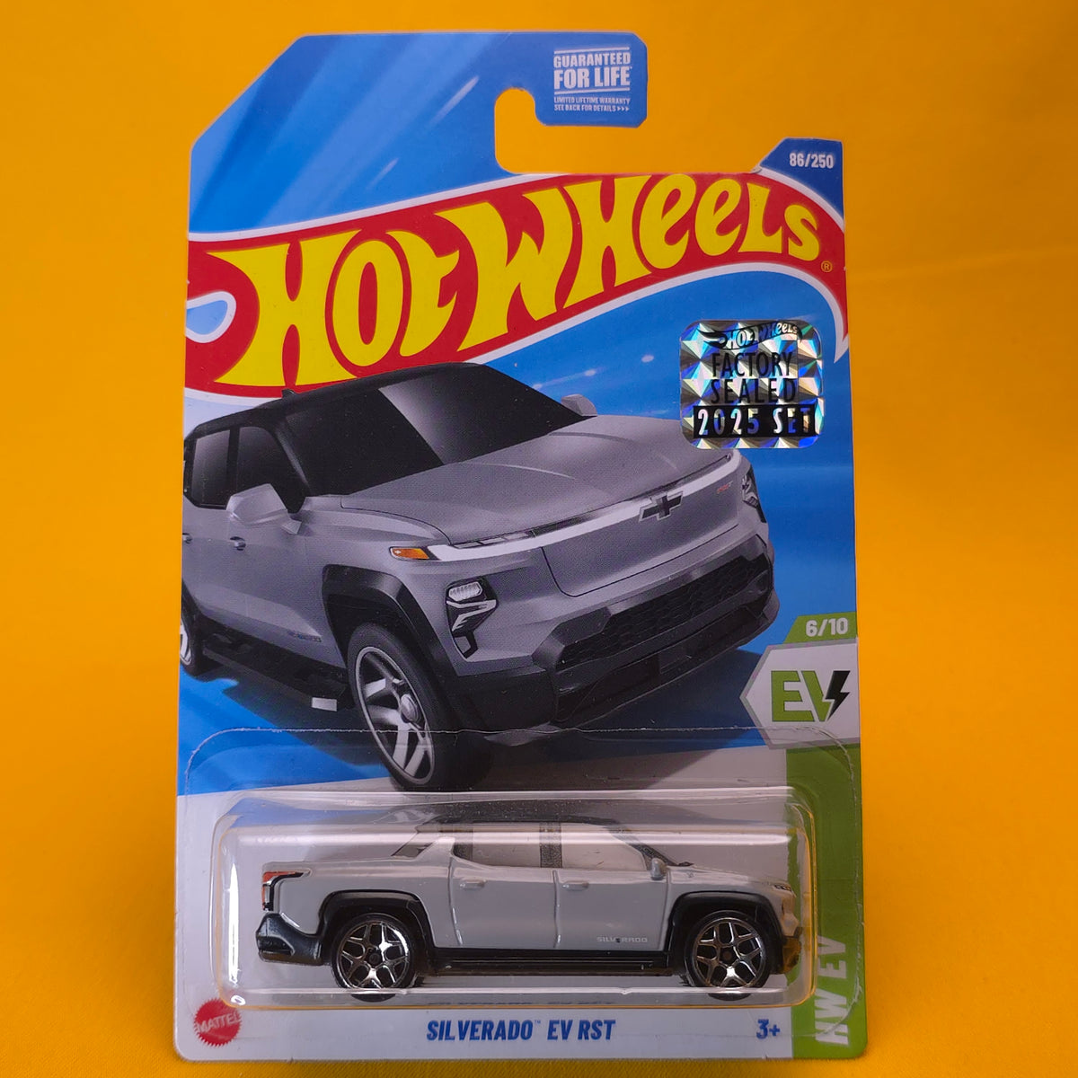 SILVERADO EV RST