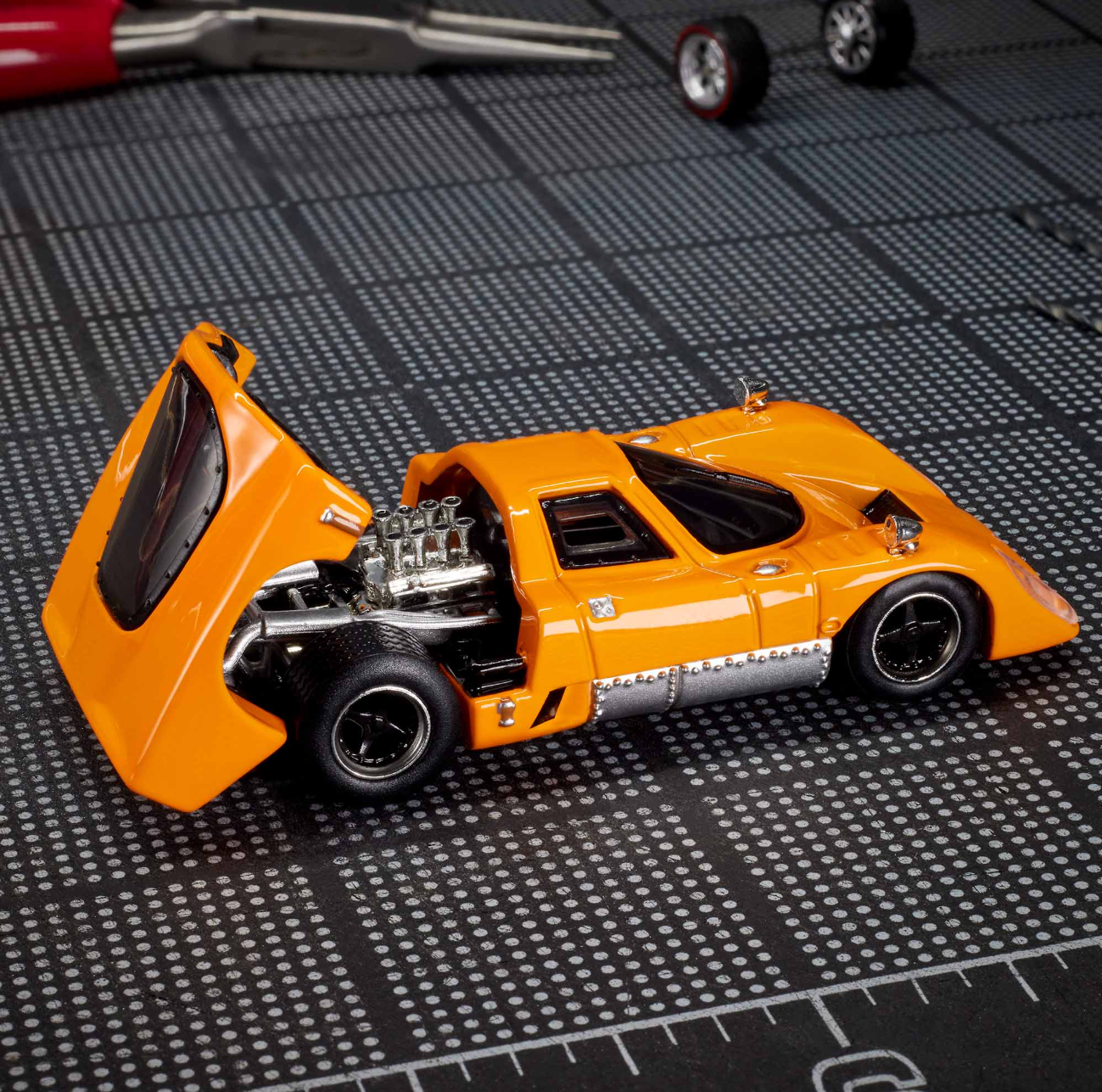 MCLAREN M6GT