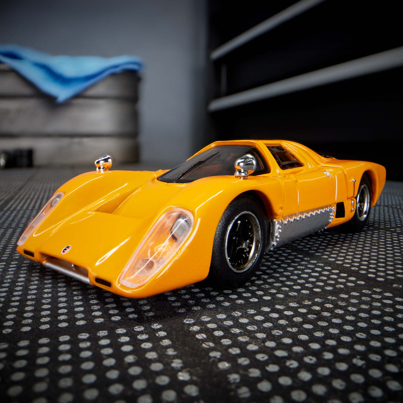 MCLAREN M6GT