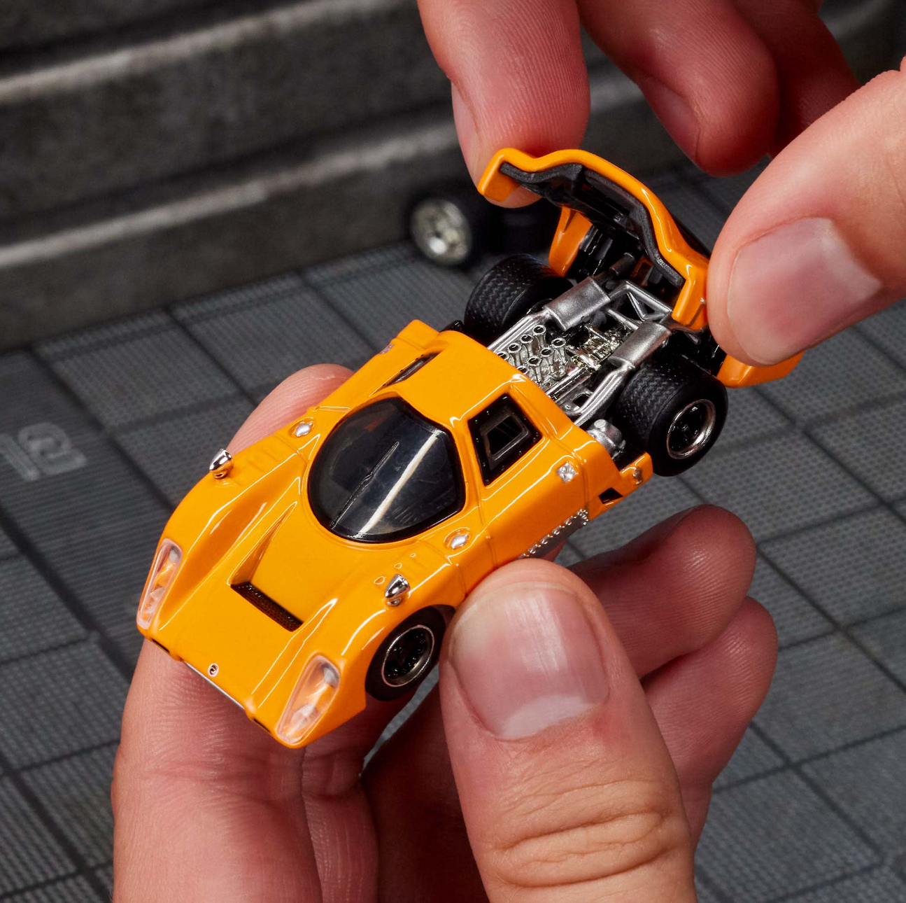 MCLAREN M6GT