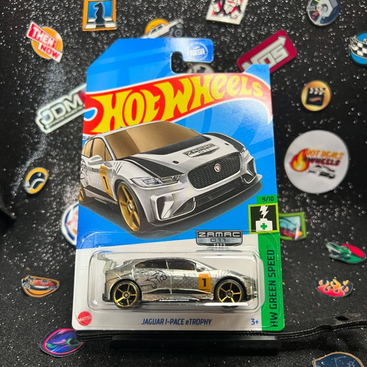 JAGUAR I-PACE eTROPHY