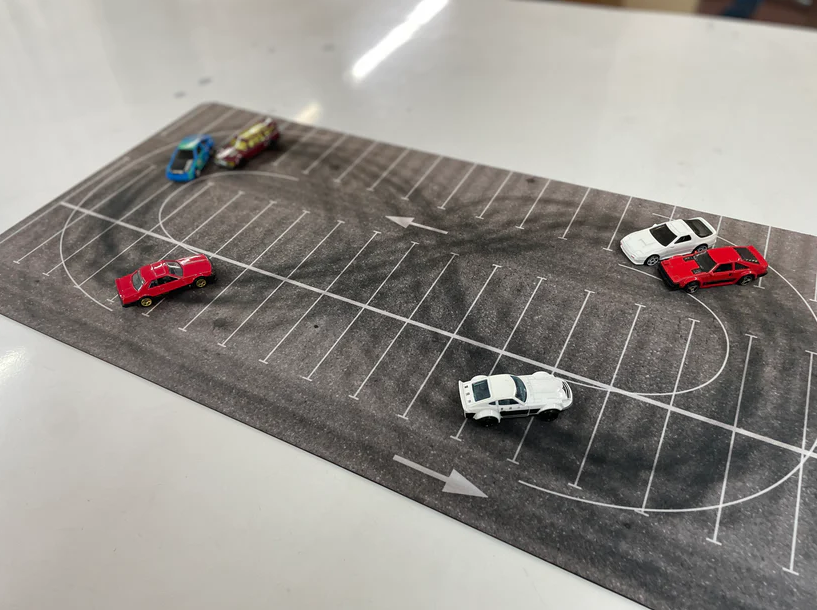 PARQUEO DRIFT ALFOMBRA