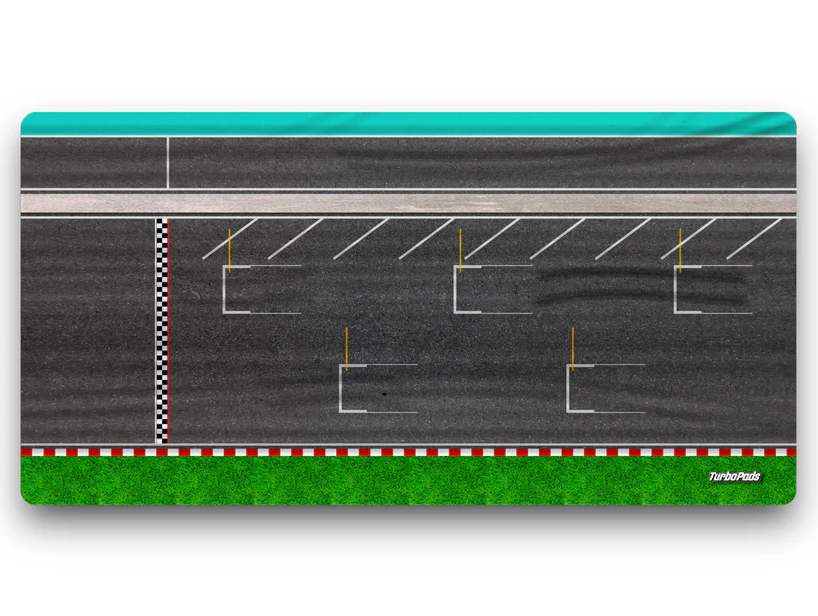 PISTA DE SALIDA ALFOMBRA