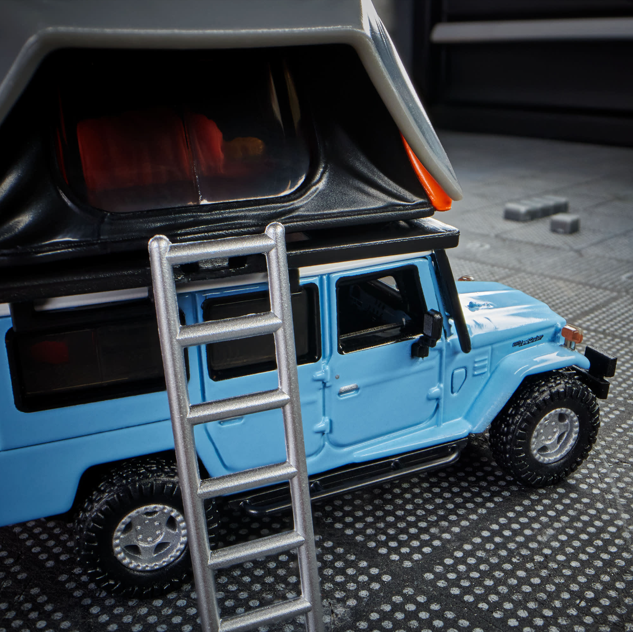 TOYOTA LAND CRUISER FJ45 TROOPY 1982 MOD SHOP