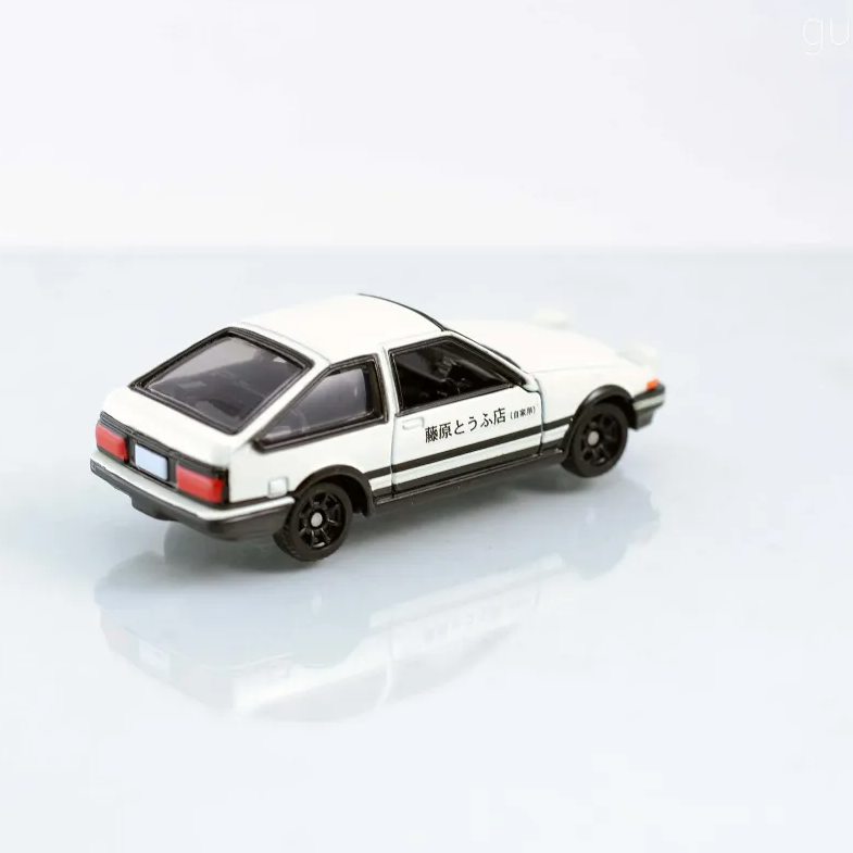 TOYOTA AE86 TRUENO INITIAL D