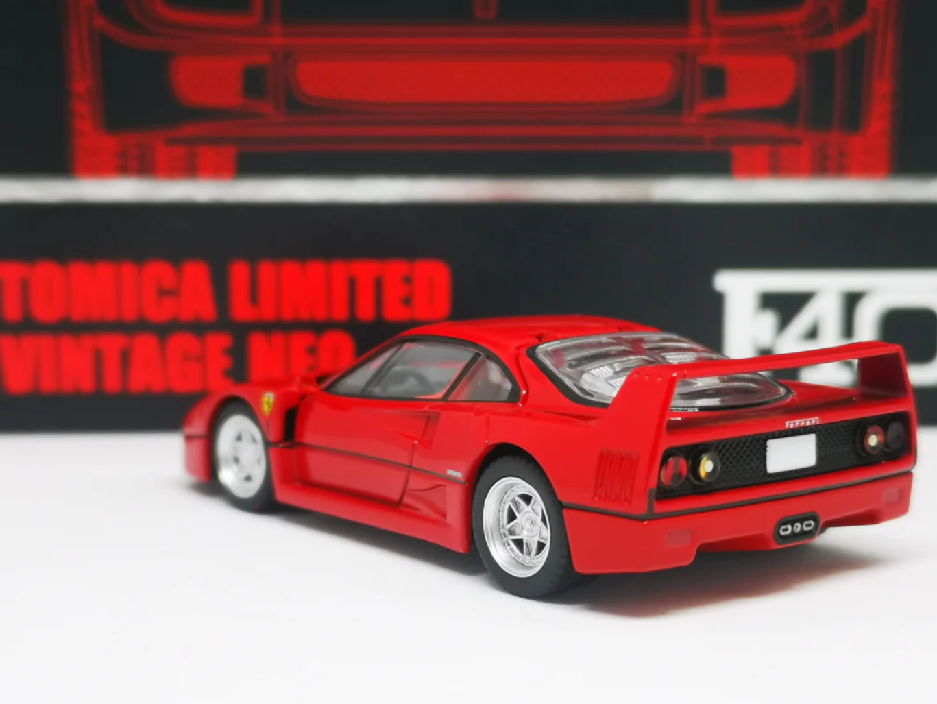 NEO FERRARI F40 1989