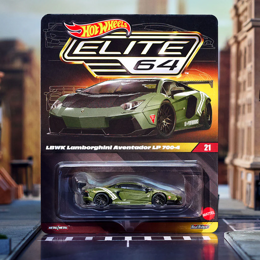 LAMBORGHINI AVENTADOR LP 700-4