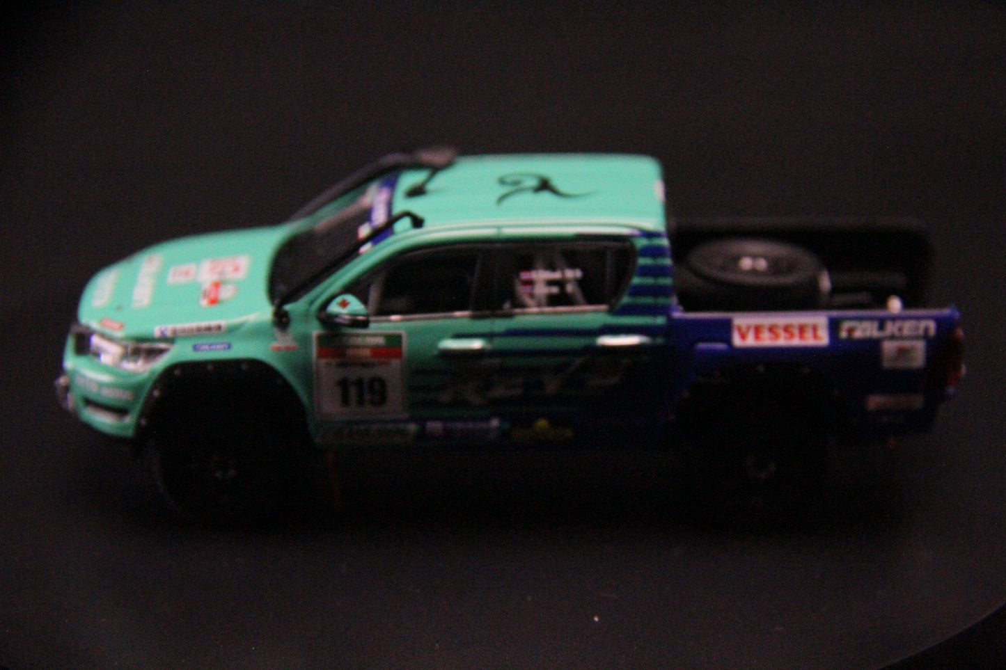 HILUX FALKEN TRUCK 2017