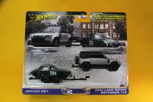 LAND ROVER DEFENDER 110 & JAGUAR MK1