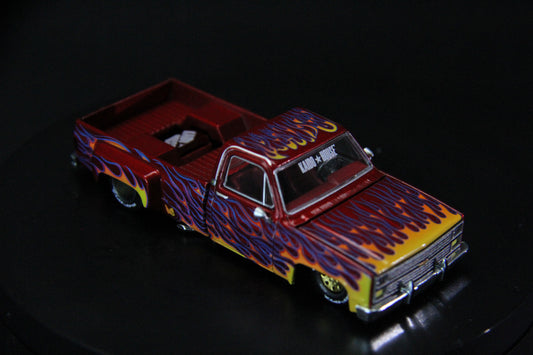 CHEVROLET SILVERADO DUALLY ON FIRE V1