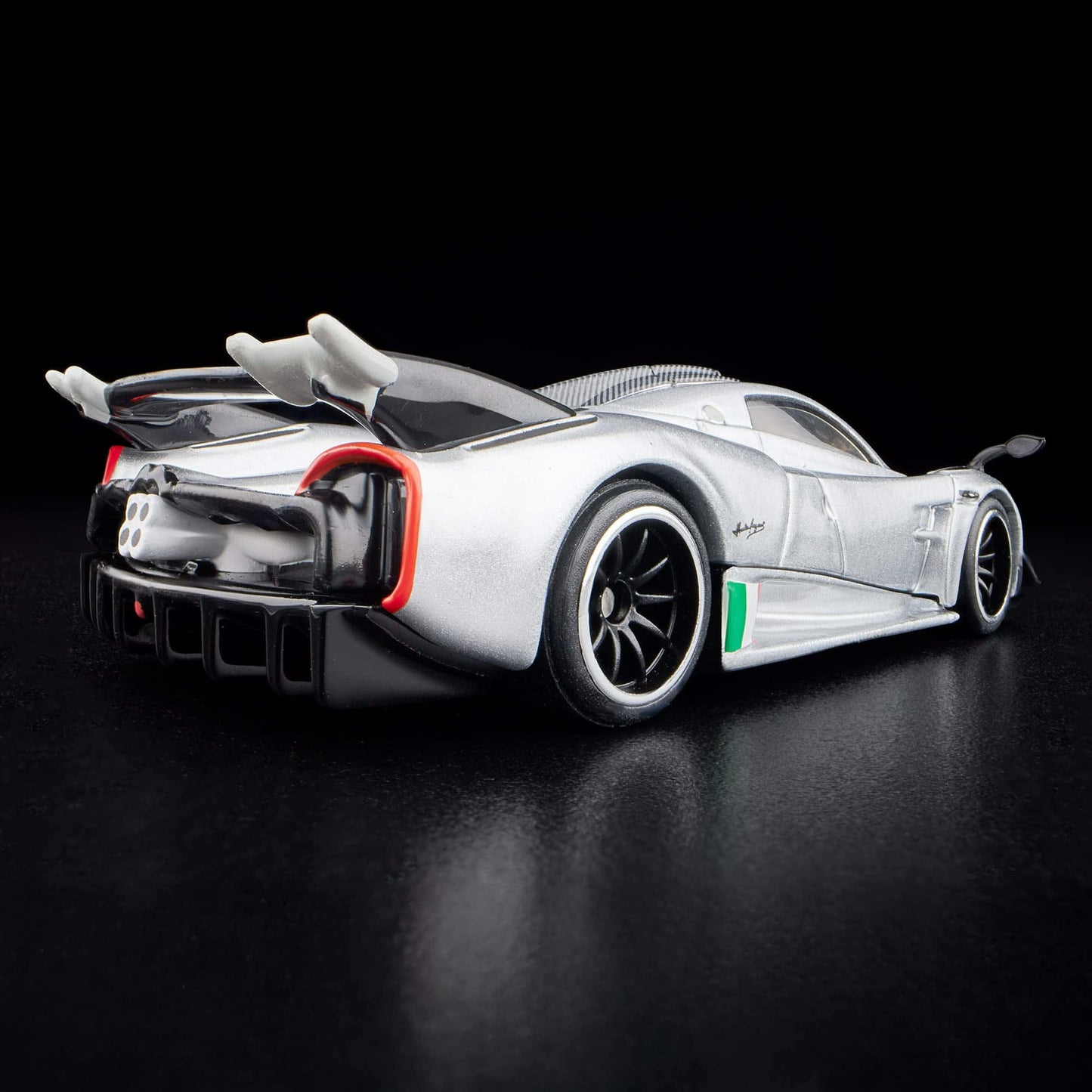 PAGANI HUAYRA R 2021 RLC