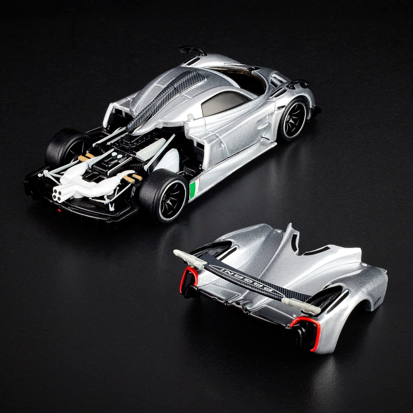 PAGANI HUAYRA R 2021 RLC