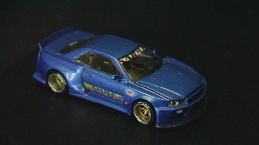 NISSAN SKYLINE GT-R34 SHINJUKU V2